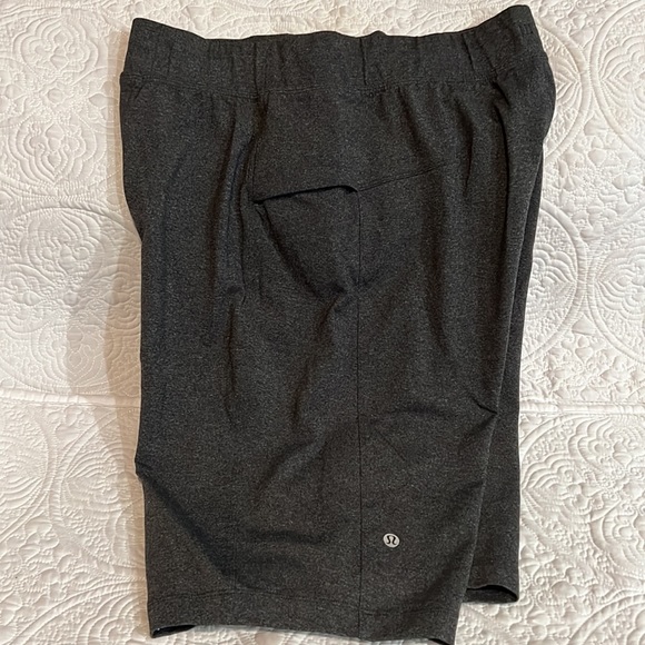 Lululemon athletica dark gray shorts, size large - Picture 12 of 15